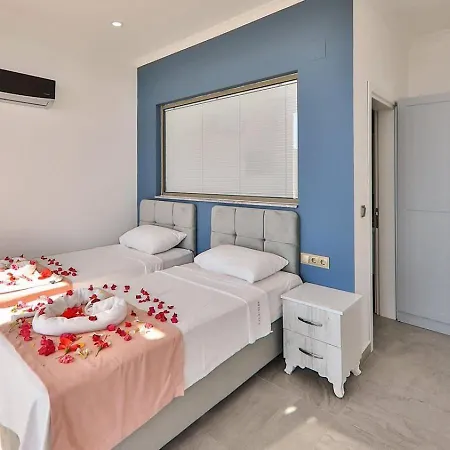 Koerdere 2 Bedroom Secluded With Private Pool Hot Tub Kalkan