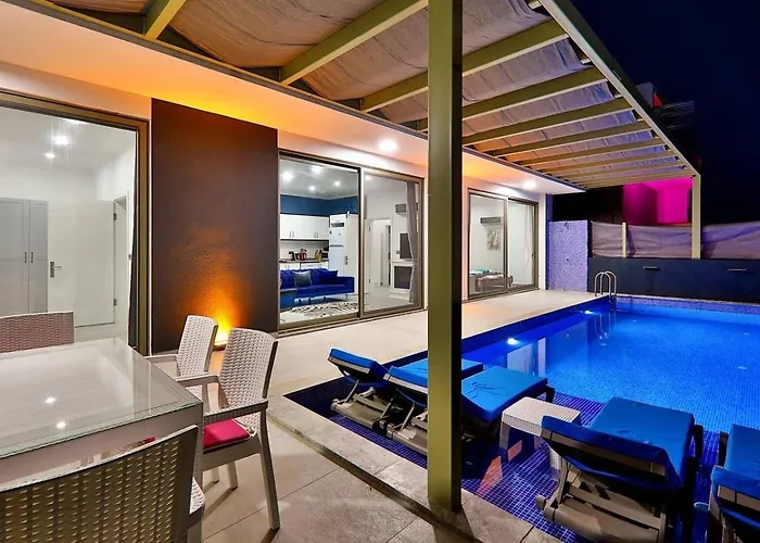 Koerdere 2 Bedroom Secluded With Private Pool Hot Tub *