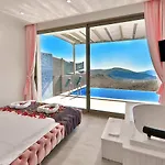 Villa Koerdere 2 Bedroom Secluded With Private Pool Hot Tub *